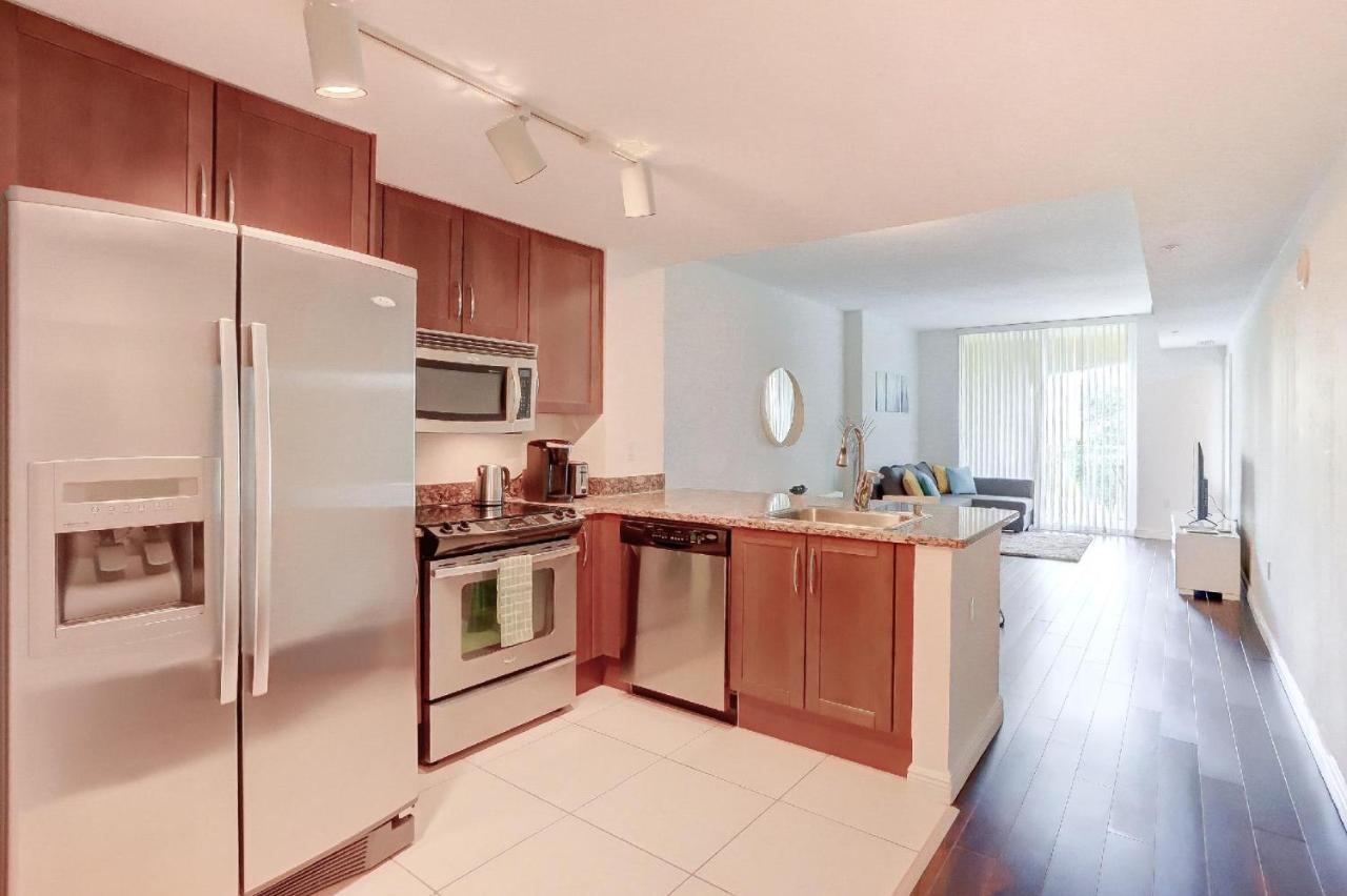 Apartment In Casa Costa Condo!Beach Pass Included Boynton Beach Dış mekan fotoğraf